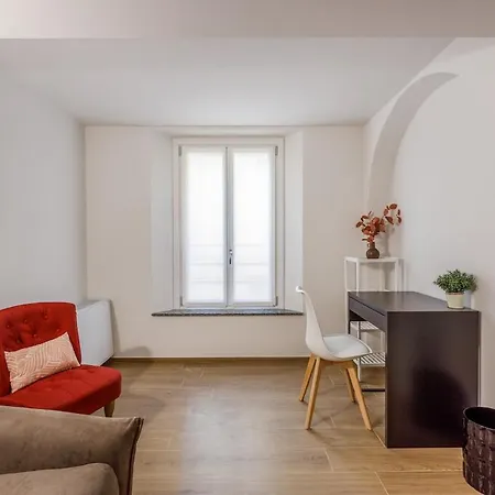 The Duke In The Motor Valley Soul Apartman